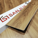 Piso Roble Natural #CK32 ($22.95 x m²)